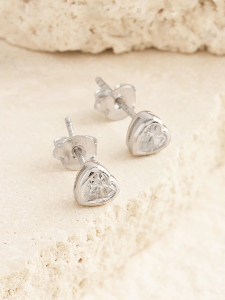 Heart Solitaire Stud Earrings