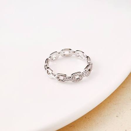 Eternity Link Ring